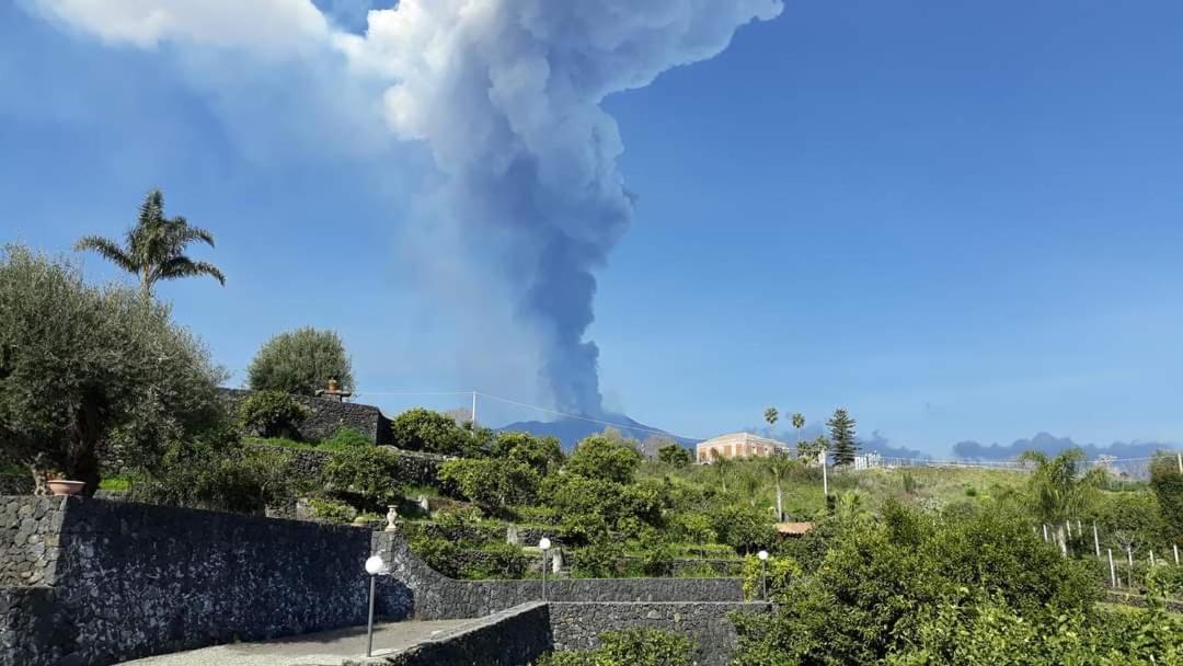 Profumo Di Zagara Acireale Villa Eksteriør bilde